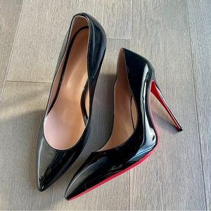 NWOT Vocosi patent faux-leather pumps US12 W